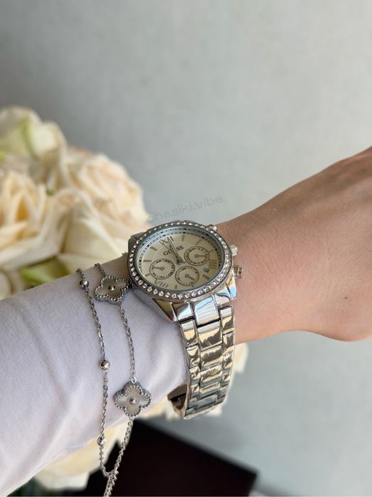 Жіночий годинник Guess