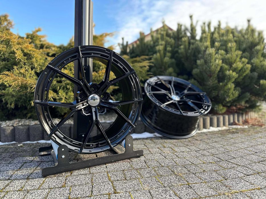 Nowe FELGI AR010 Black do AUDI A4 A5 A6 C6 A7 Q5 VW Arteon CC Cupra 19