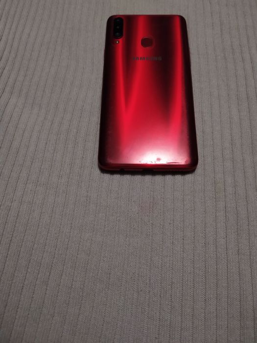 Продам Samsung a20s