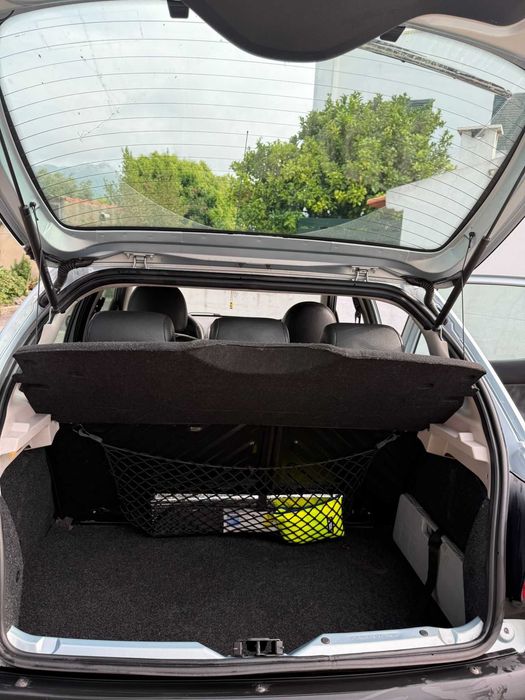 Peagout 206 1.1 i Hatchback 2001
