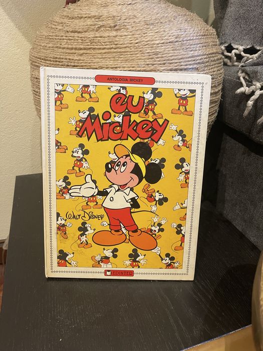 Livro Antigo Disney "Eu, Mickey" - Antologia Edinter (Capa Dura)