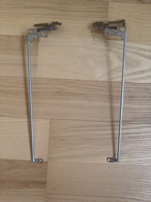 Zawiasy od Toshiba Dynabook tecra A40