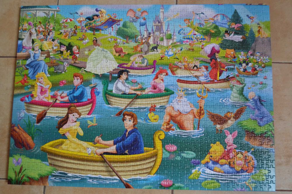 Vários puzzles 1000pcs montados