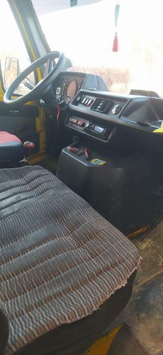 Мерседес 308д  поштовик