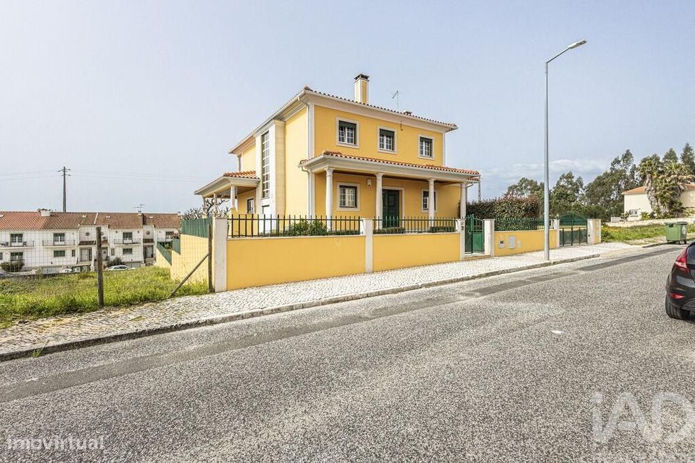 Casa / Villa T5 em Rio Maior de 207 m2