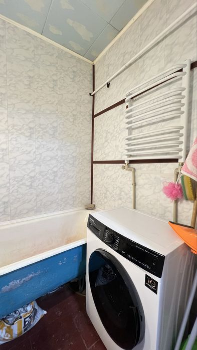 Продаж 2 кім на Попова