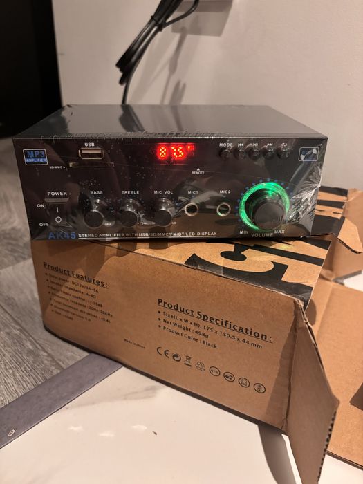 Amplituner odtwarzacz  muzyczny