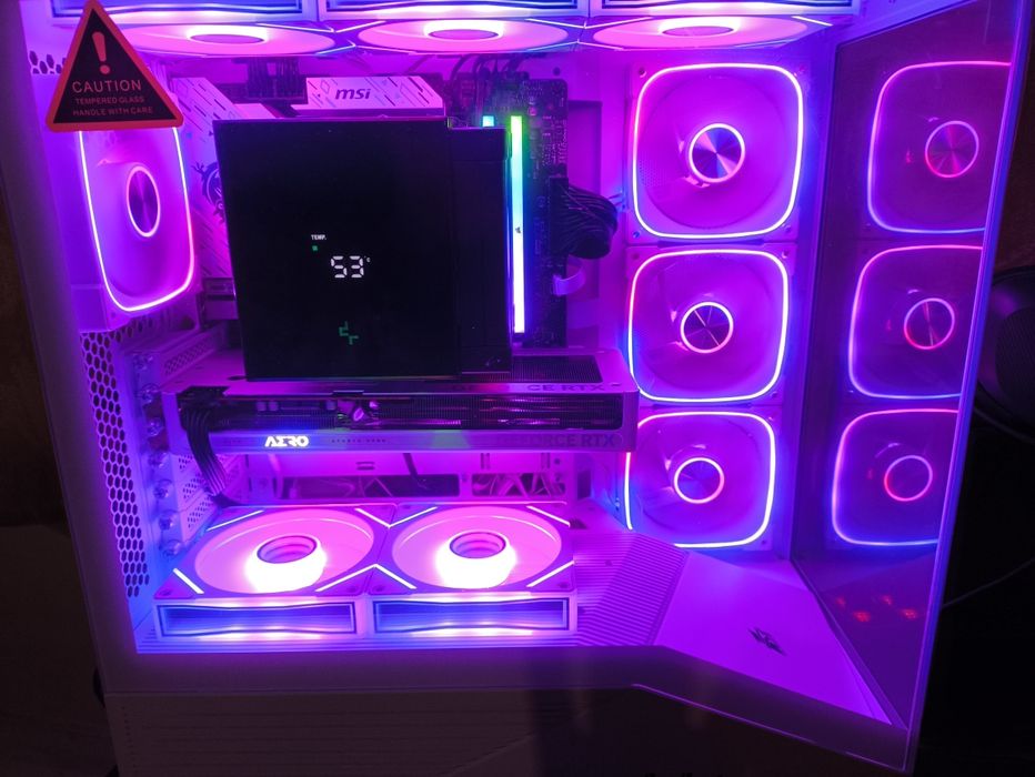 Продам Пк AMD Ryzen 5 7600X Gigabyte RTX 5060 AERO OC