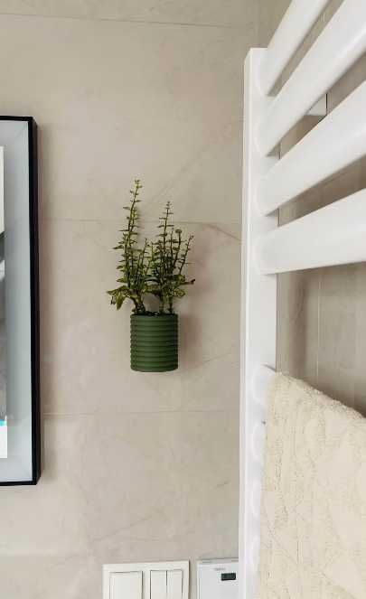 Doniczka ścienna. olive green z odkręcaną tacą ociekową-bez wiercenia!