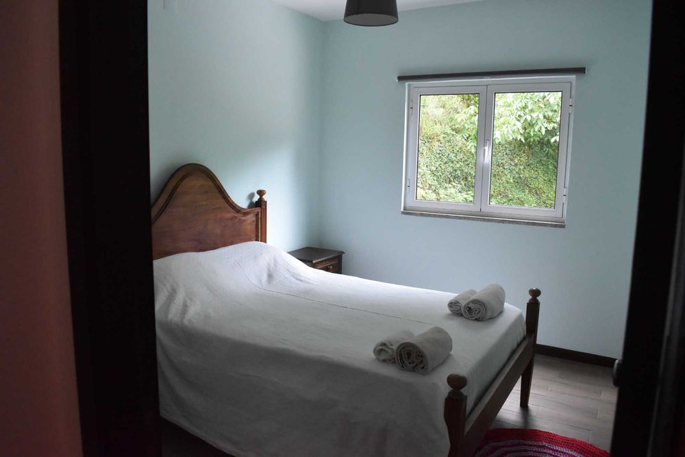 Arrenda-se Prédio com dois apartamentos em Terras de Bouro