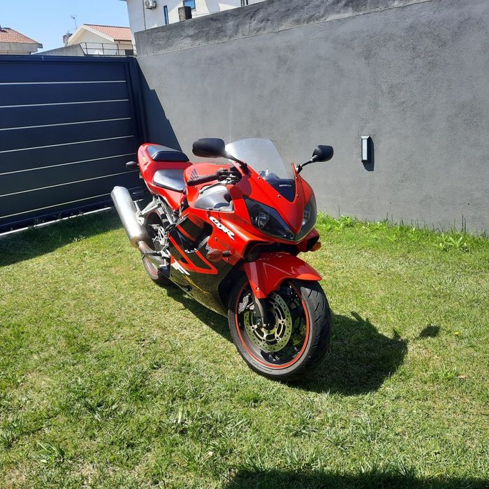 Moto Honda CBR  600F Sport