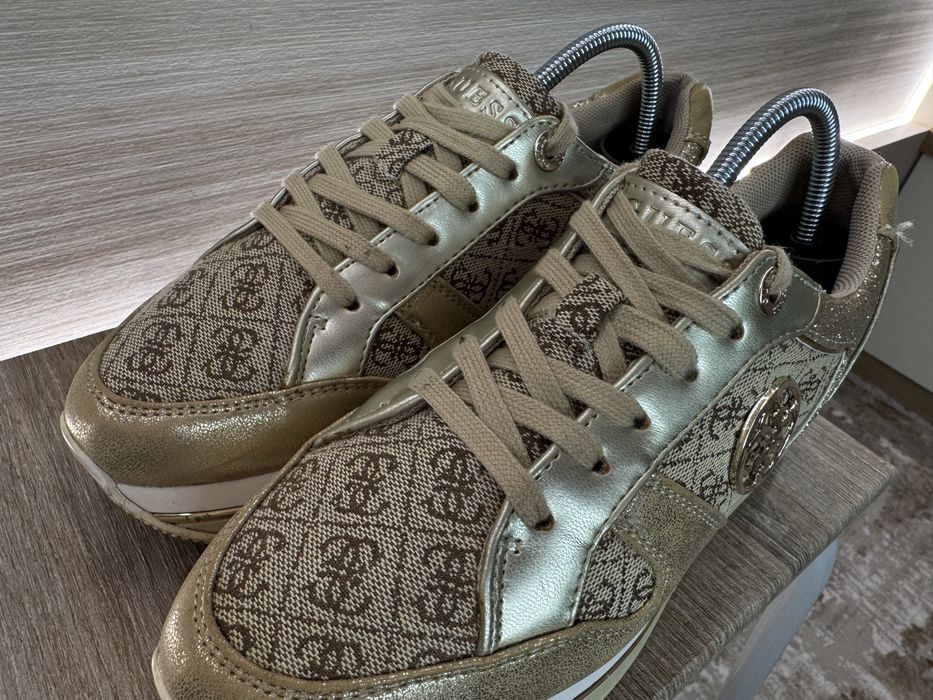 Кеди жіночі Guess, оригінал. Ідеал/устіока 24см.