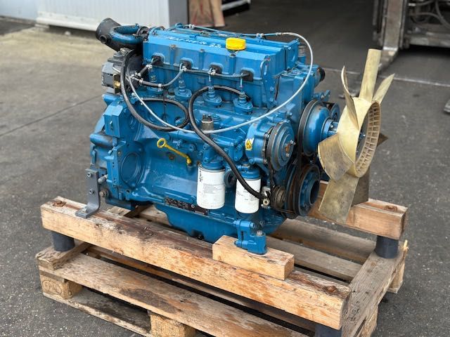 silnik do przesiewacza bf4l1012 używany