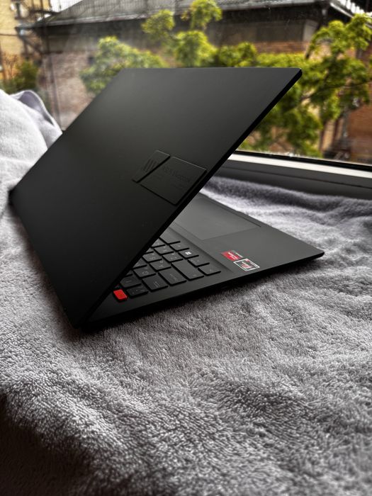 Продам ноутбук Asus VivoBook 16S M6502QA