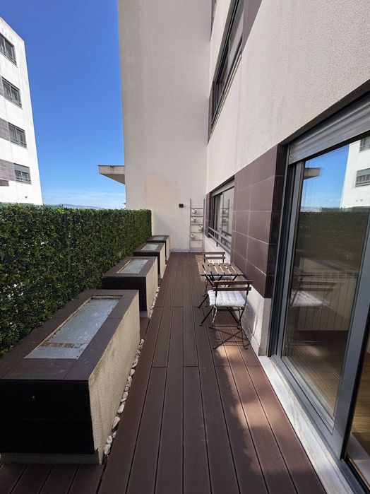 Arrendamento de apartamento t2 na Quinta do Conventinho, Loures