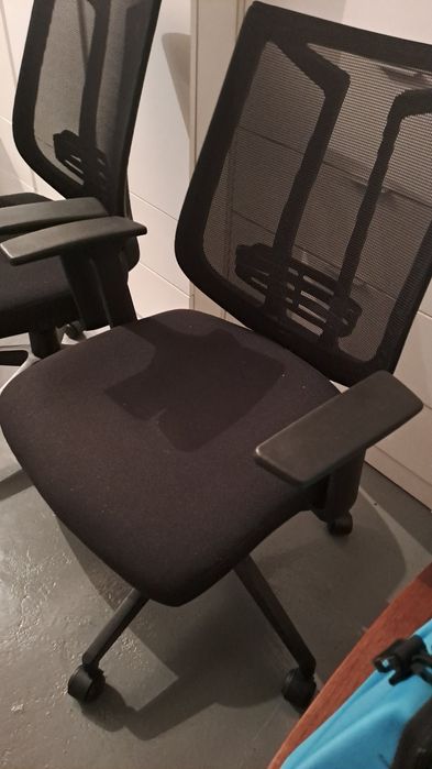 Cadeira de escritório ergonómica