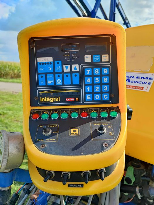 Opryskiwacz Caruelle 2500L 24m Hardi Bury Krukowiak