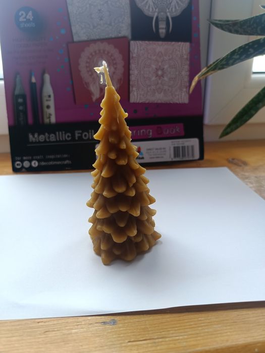 Świece z naturalnego wosku pszczelego