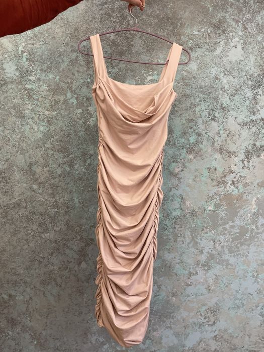 Вечірня сукня від Oh Polly/стильна сукня зі зборкою/плаття вечірнє