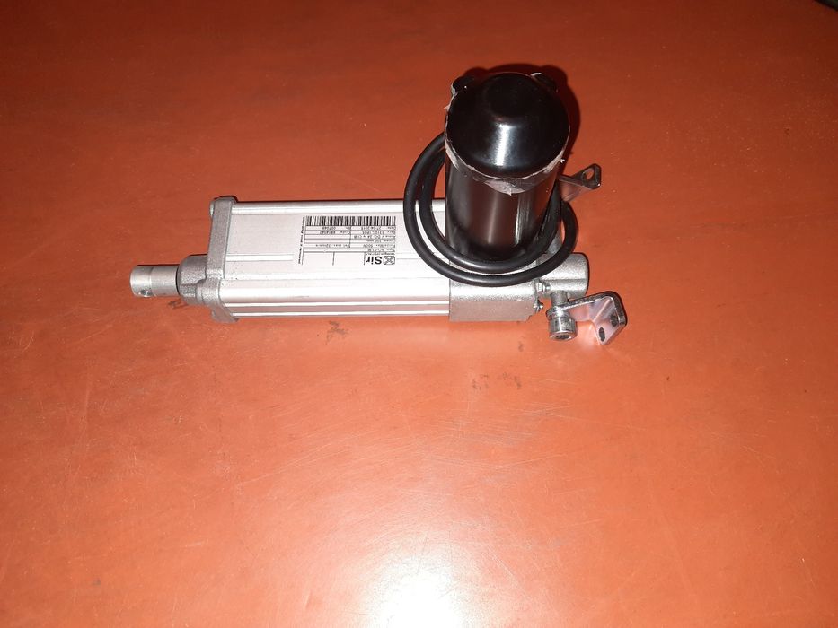 Актуатор  всмоктующої балки (під'йомник лижі 9098708000) Nilfisk BR652