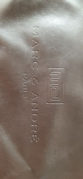 Косметична Marc and Andre