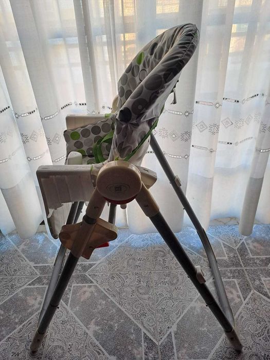 Cadeira de Refeição (alta) para Bebé