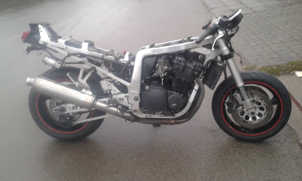 gsxr 750 olejak 1100
