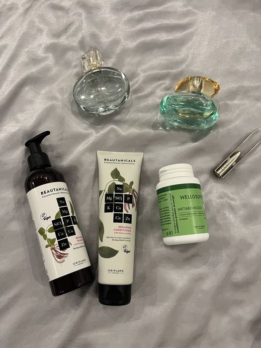 Oriflame - Perfumes, Cuidados do Rosto, do Corpo, dos Cabelos, Make-up