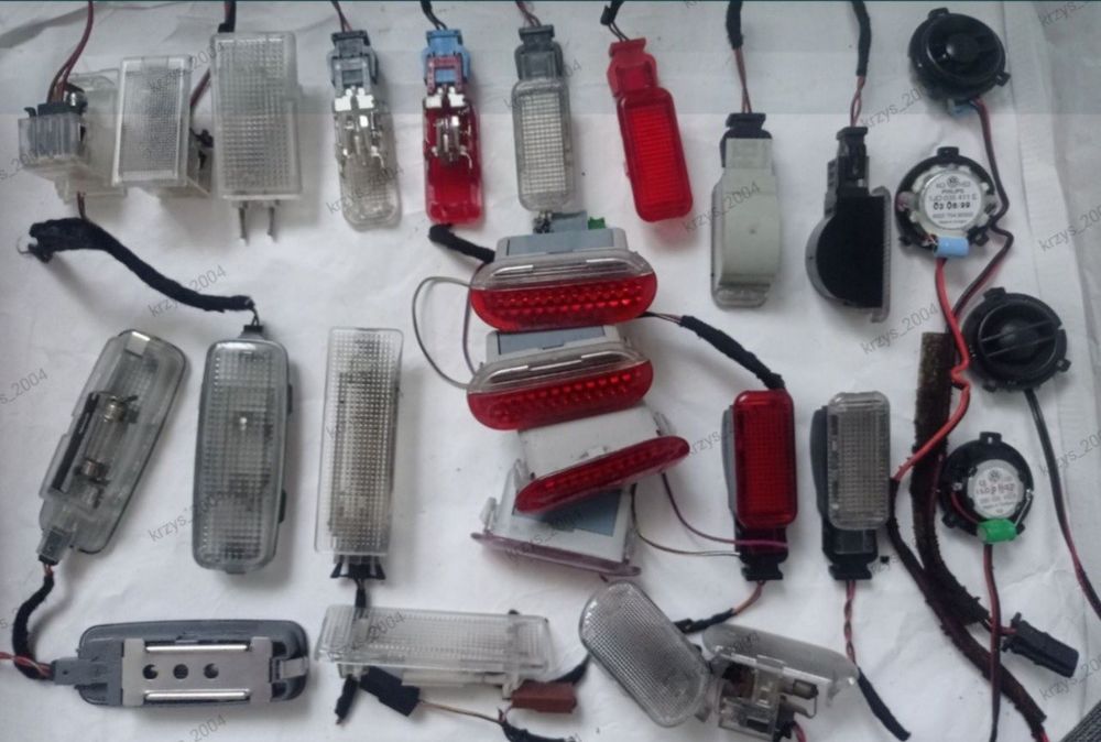 Kratka środkowa wentylacji OE vw Passat B5,Skoda Octavia,Fabia.Sprawna