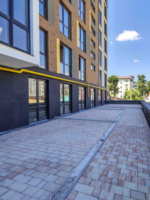 Приміщення з Террасою, 41,6 м2 в багатоквартирному ЖК,!