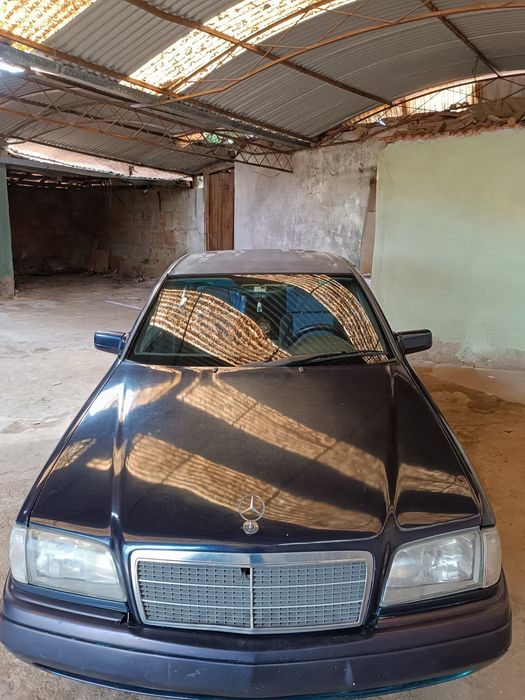 Mercedes-Benz C 200 D Diesel