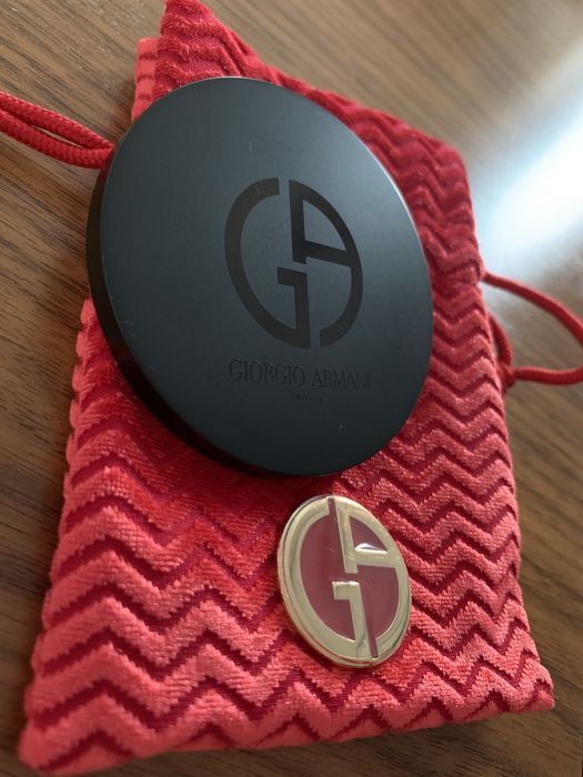 Lusterko w woreczku Armani