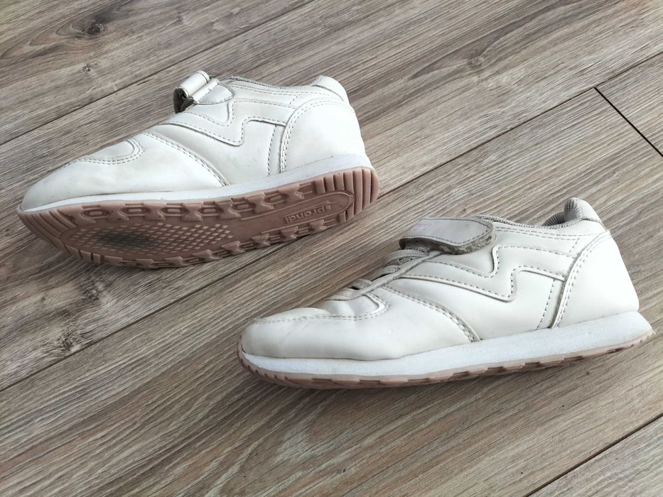 Buty adidasy rozm. 30 Sprandi