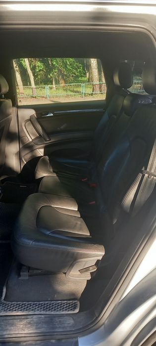 Продам AUDI Q7 2007року 3.0 TDI