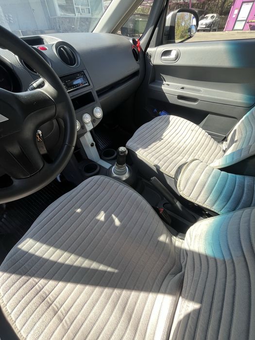 Продам Mitsubishi kolt автомат