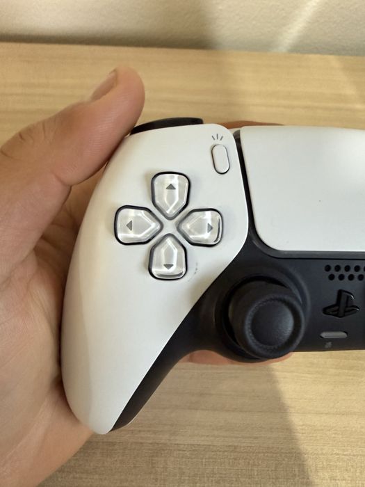 Comando PS5 muito conservado a funcionar perfeitamente