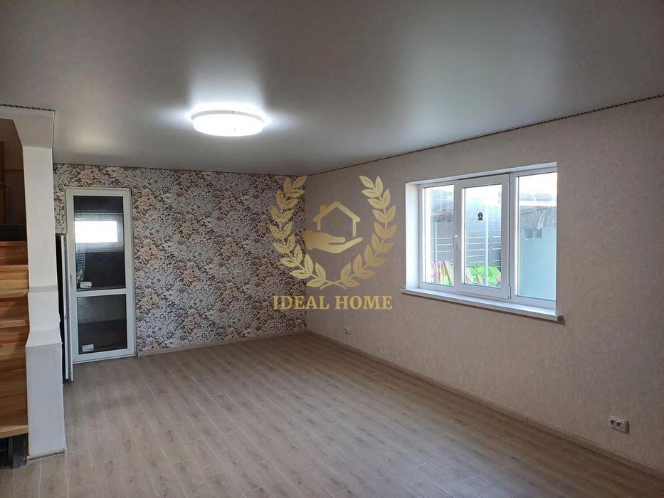 Продам дуплекс в с. Гатне