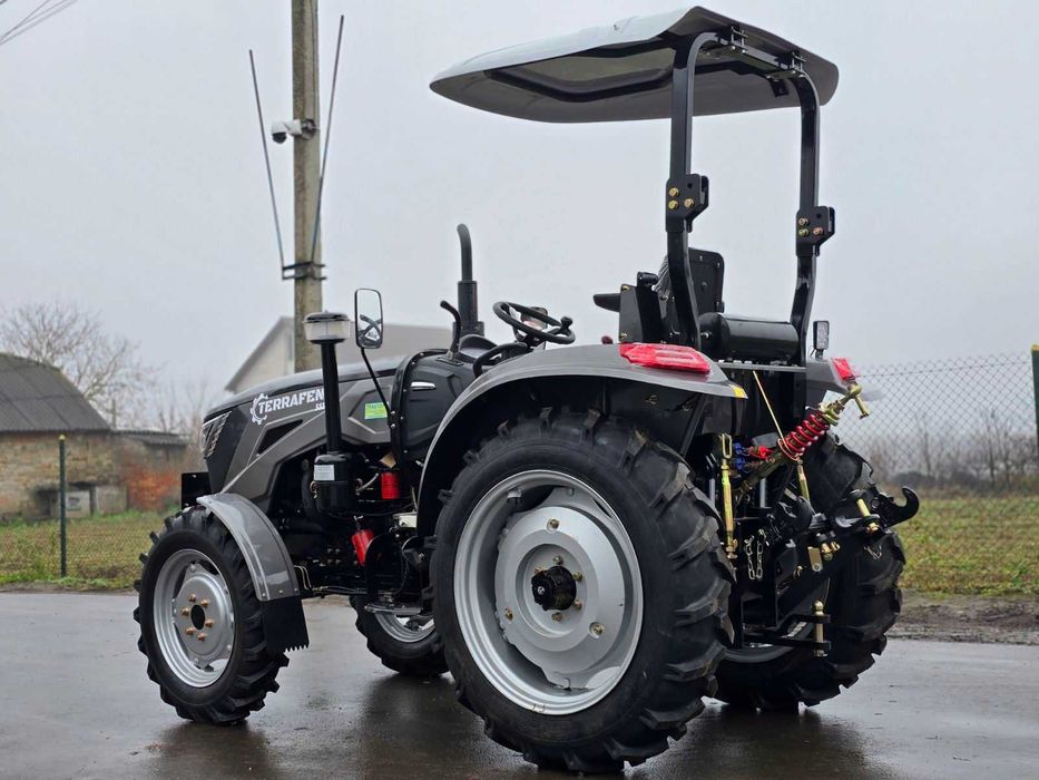 Повнопривідний трактор TERRA FENG 555XG із євронавіскою,козирок, серга