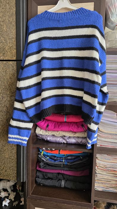 Sweter damski w paski L.