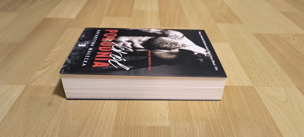 Król południa Katarzyna Małecka stan idealny