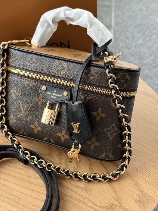 Сумка Louis Vuitton Vanity Monogram Canvas