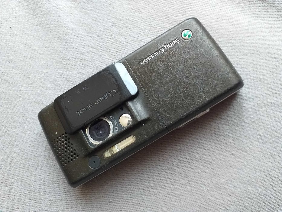 Sony Ericsson K800i k800 telefon klawiszowy