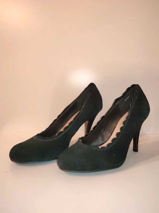 Szpilki zamszowe New Look, czarne, r. 37.5, stan bdb
