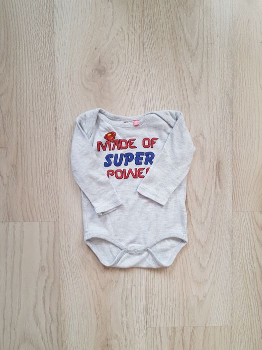 Body niemowlęce Superman