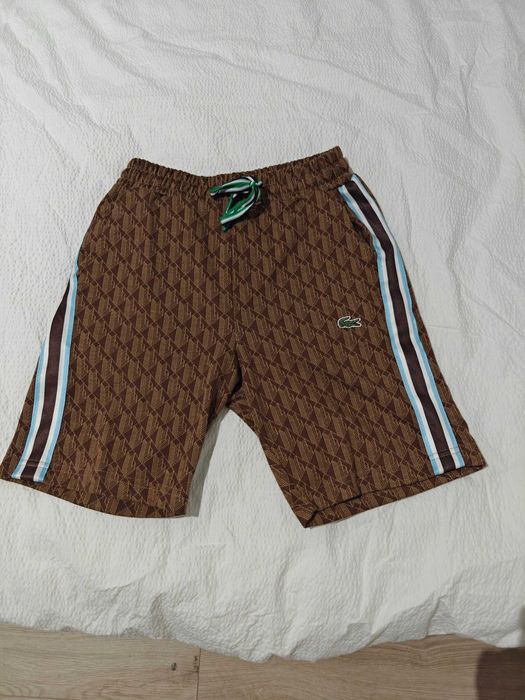 Spodenki Lacoste Monogram brązowe rozmiar M jak nowe szorty