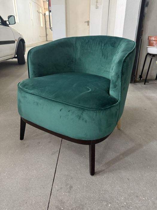 Poltrona veludo verde esmeralda