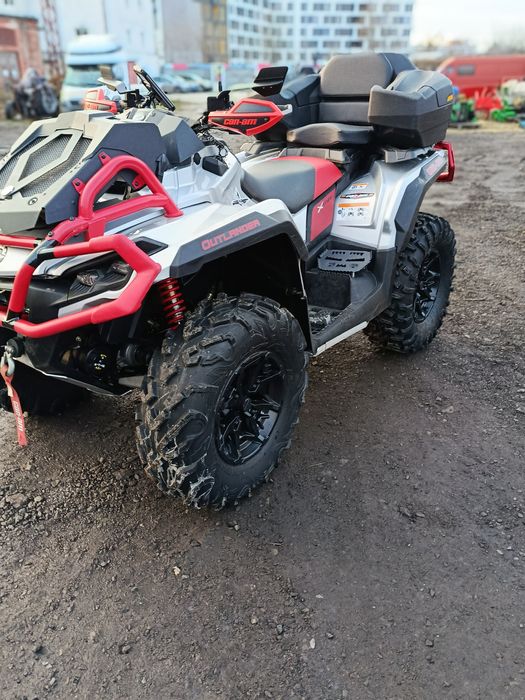 Квадроцикл BRP  Outlander max 1000