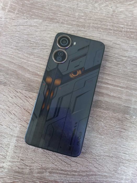 Телефон ZTE Nubia NEO 5G NFC 8Gb+10Gb/256Gb Black