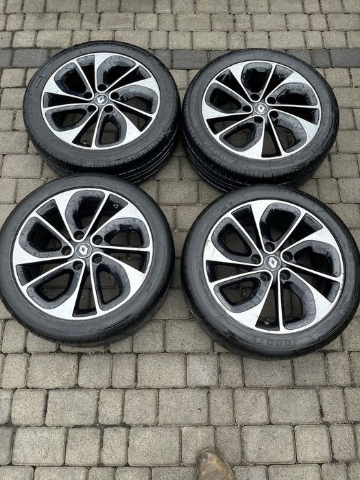 Alufelgi 5x114,3 17 cali Renault Megane Laguna Scenic opony 225/45/17