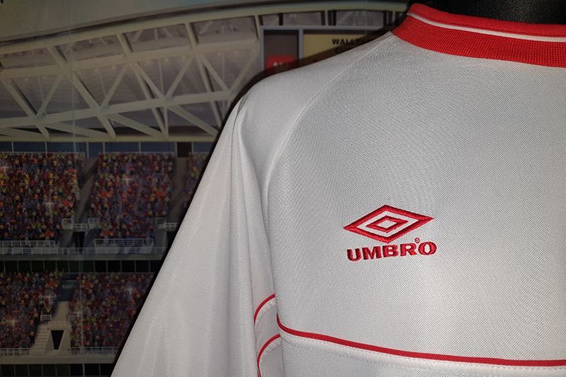 Nottingham Forrest F.C. Umbro Vapa-Tech 2000/2001 away rozmiar: XL-XXL